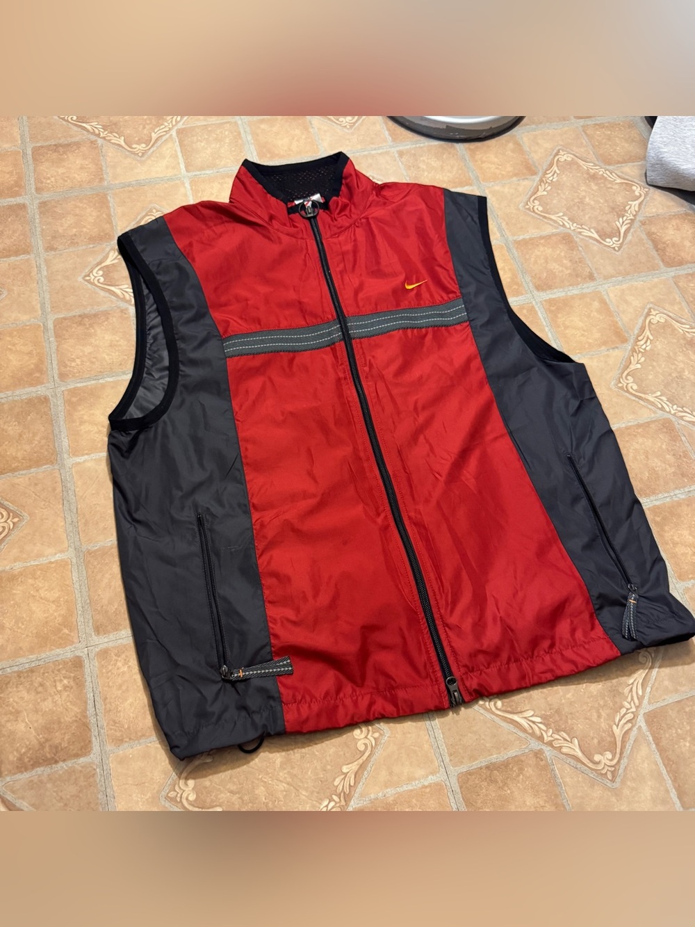 Vintage 90s Nike Red & Grey Mesh Vest